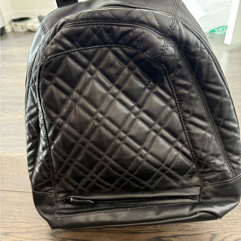 Zara Black Quilted backpack